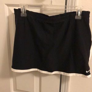 Black Nike tennis skirt